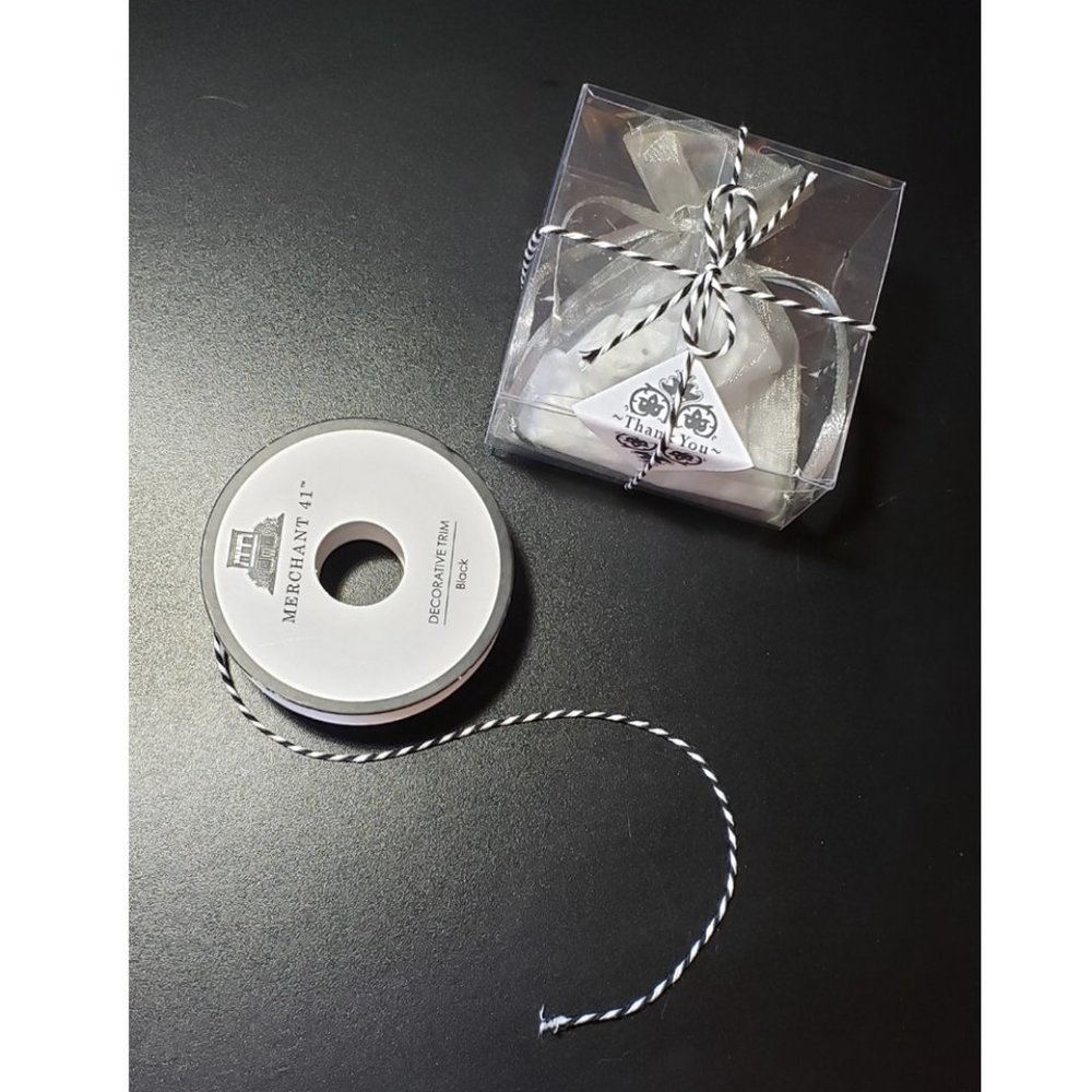 π Gift Wrapping π - Picture 6 of 9